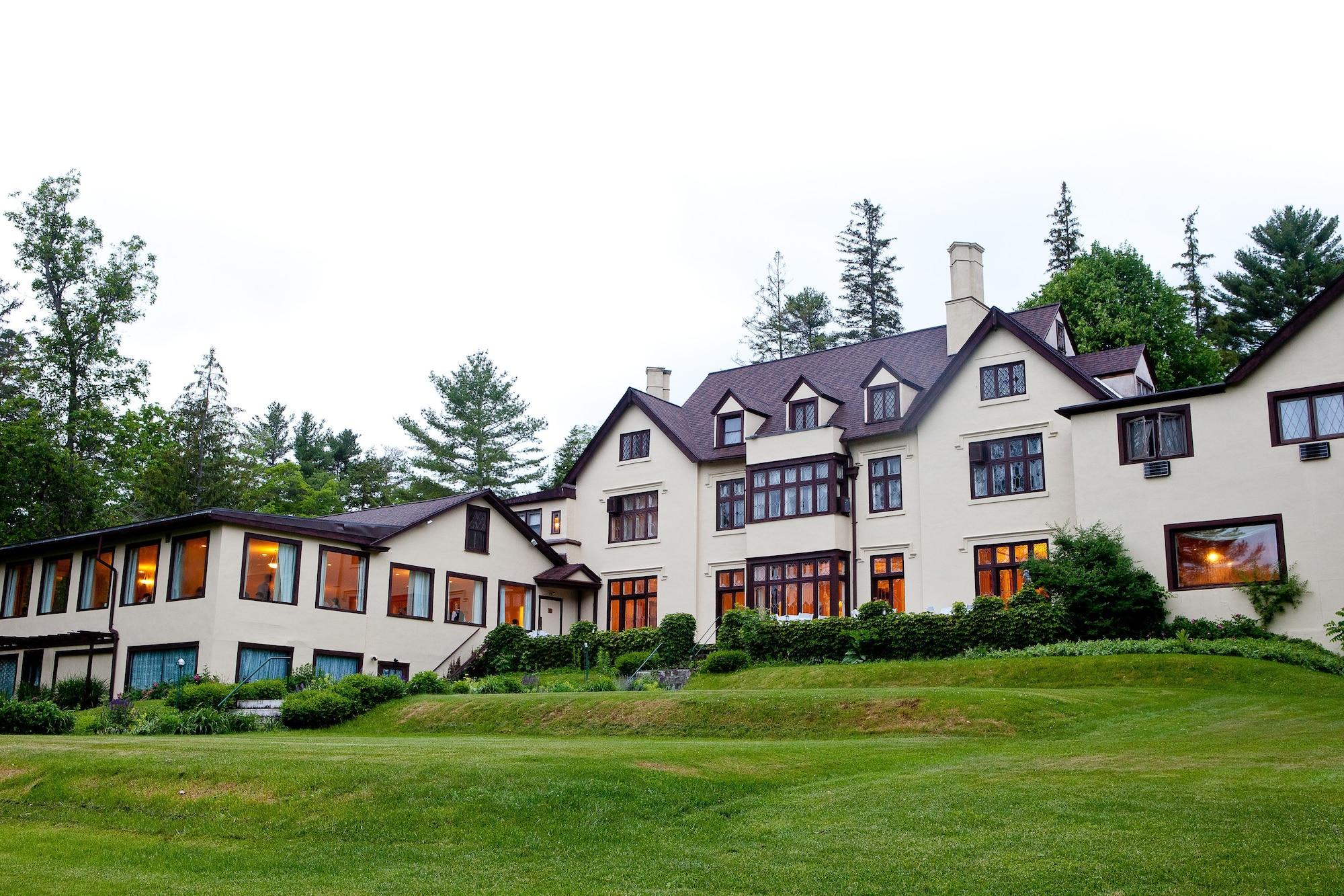 Seven Hills Inn Lenox Eksteriør bilde