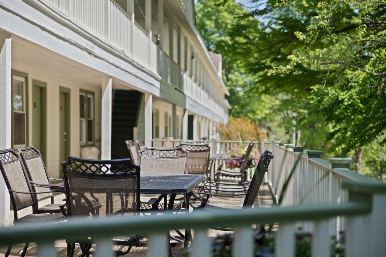 Seven Hills Inn Lenox Eksteriør bilde