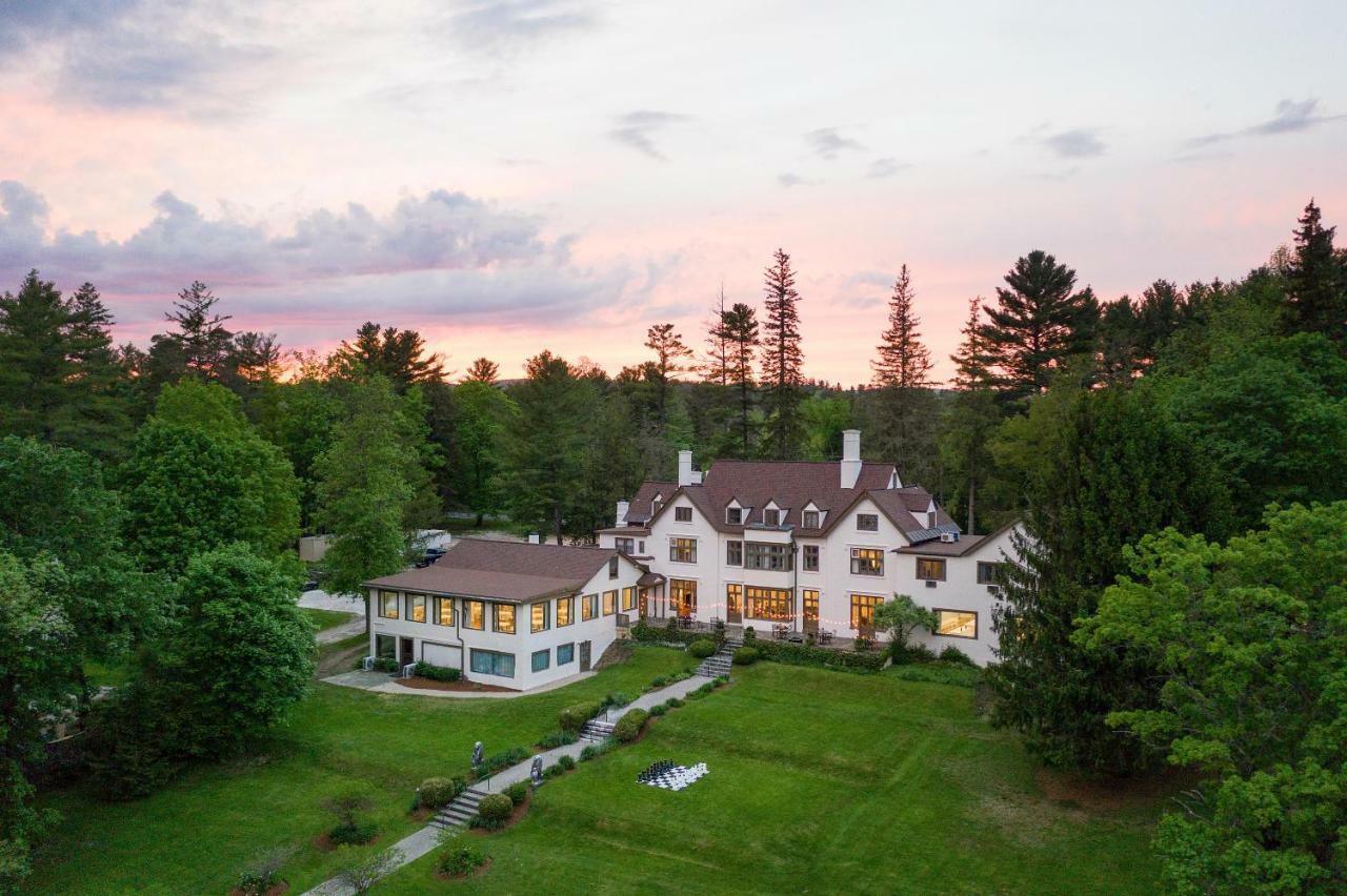 Seven Hills Inn Lenox Eksteriør bilde